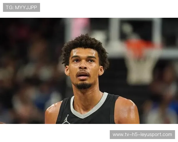 马刺队新星亮眼，未来值得期待，马刺队球星