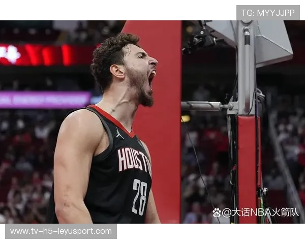 火箭通过19个进攻篮板统治禁区二次进攻斩获30分